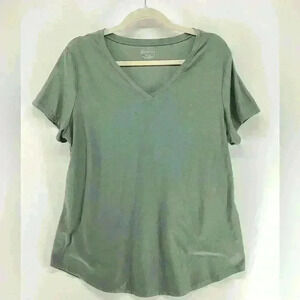 2XL NO BOUNDARIES Women V Neck Sage Green Tee Shirt A56 NWOT